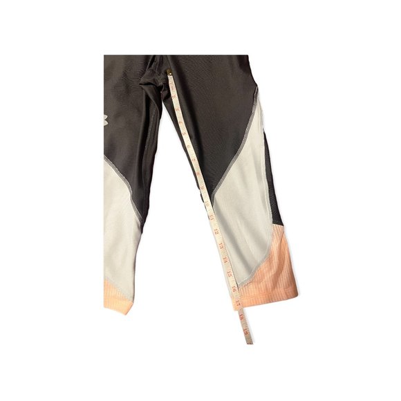 ๐ธ UNDER ARMOUR COMPRESSION CAPRIS BLACK/WHITE/PINK ๐ธ - Picture 4 of 6